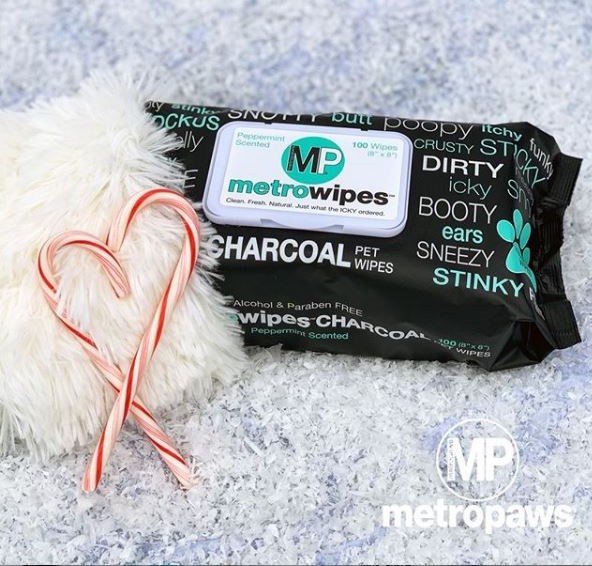 non-toxic wipes to clean up your dog's messes